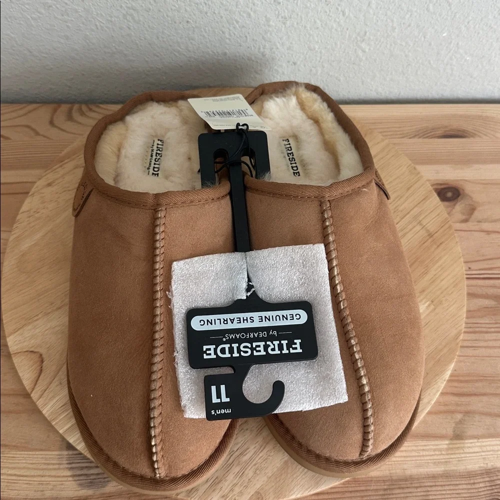 Fireside by Dearfoam’s Men's Grafton Genuine Shearling Clog With Taping Slippers